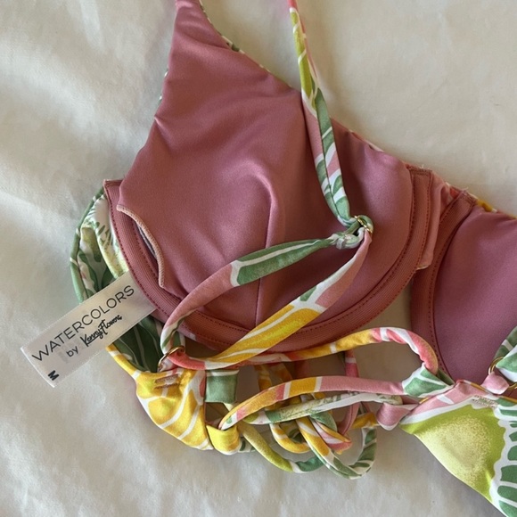 KENNY FLOWERS - Bahamas Print Banded Bottom and Underwire Bikini Top - Picture 9 of 10